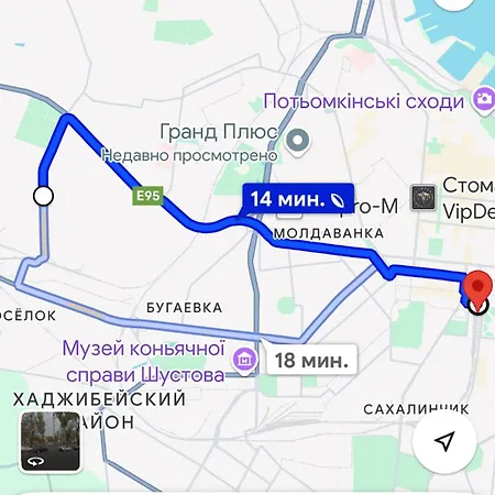 квартира-студия возле автовокзала Апартаменти *